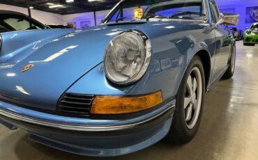 Porsche-911-1973-21