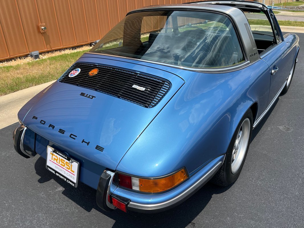 Porsche-911-1973-28