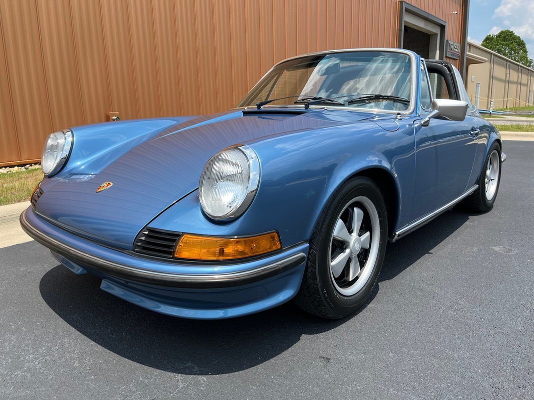 Porsche-911-1973-32