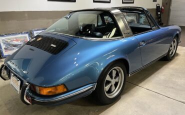 Porsche-911-1973-9