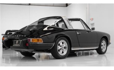 Porsche-911-1973-Targa-12