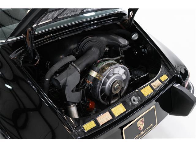 Porsche-911-1973-Targa-21