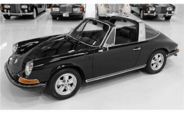 Porsche-911-1973-Targa-9