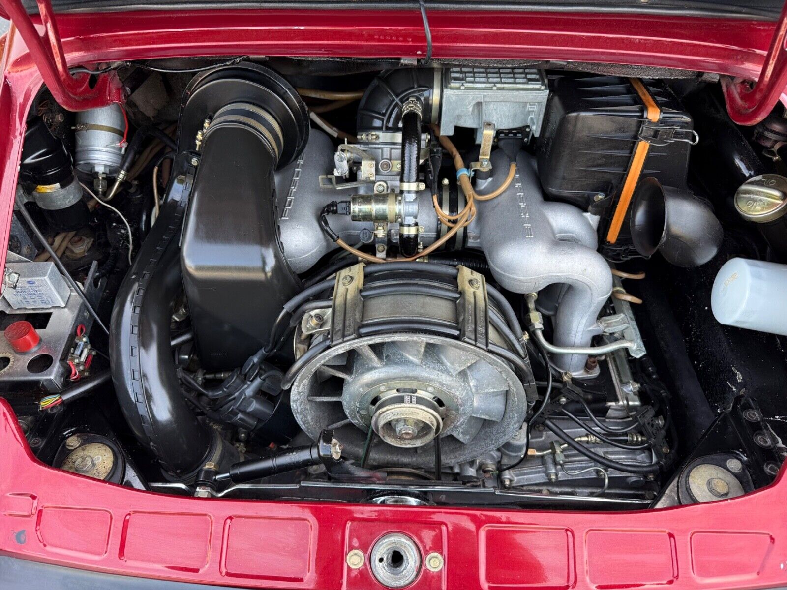 Porsche-911-1974-14