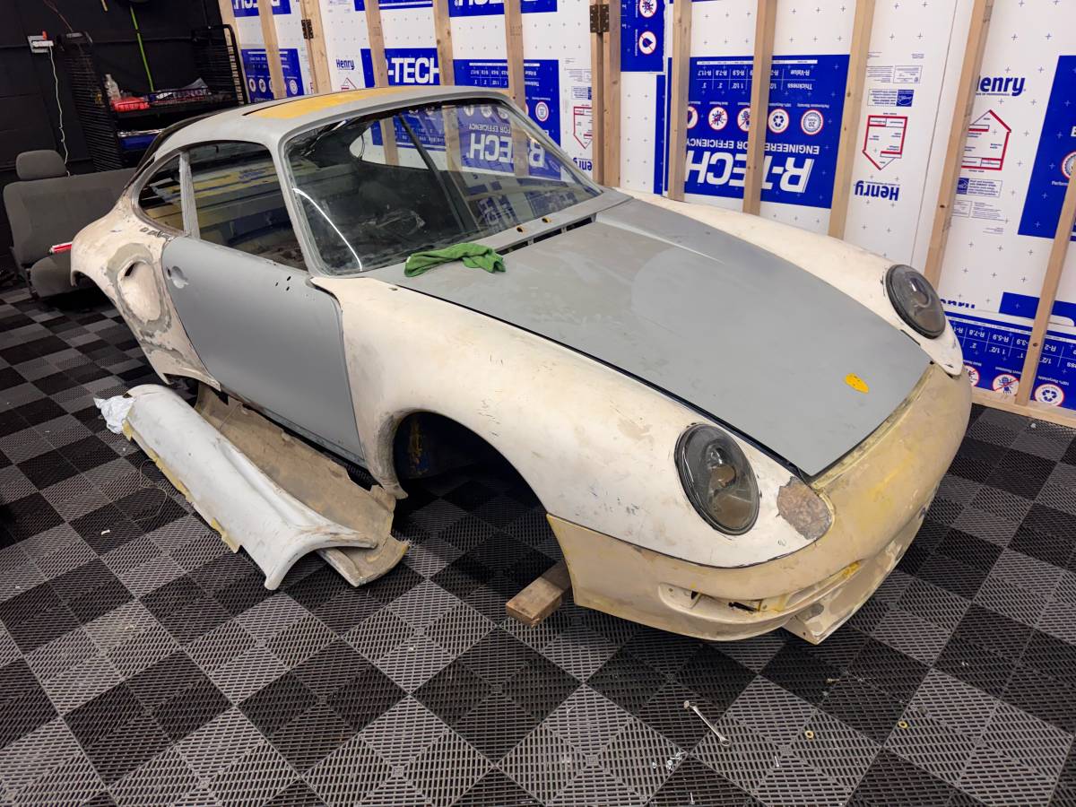 Porsche-911-1974-grey-17