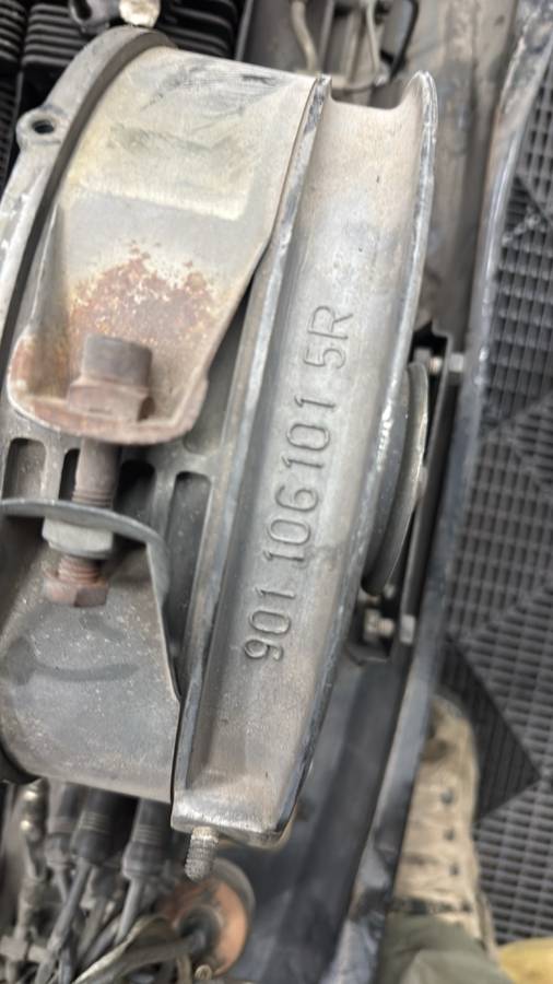 Porsche-911-1974-grey-7