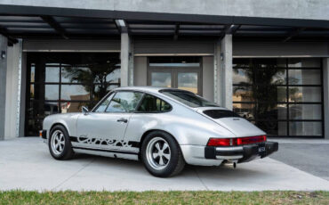 Porsche-911-1975-Coupe-1