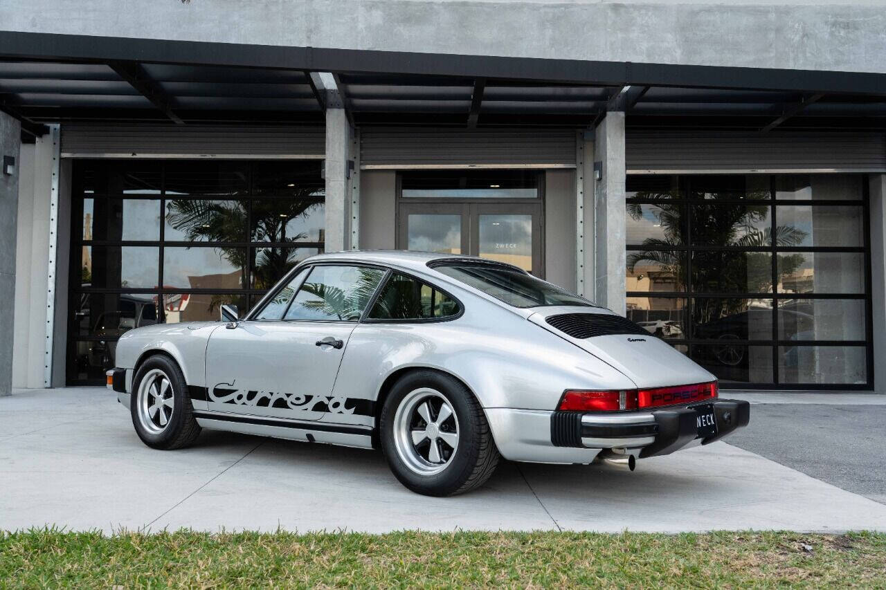 Porsche-911-1975-Coupe-1