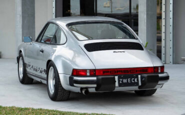 Porsche-911-1975-Coupe-15