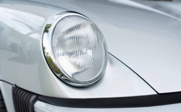 Porsche-911-1975-Coupe-27