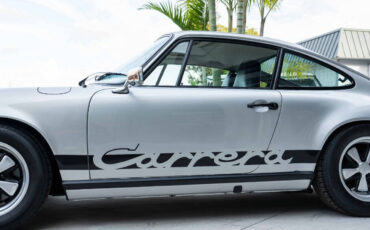 Porsche-911-1975-Coupe-39