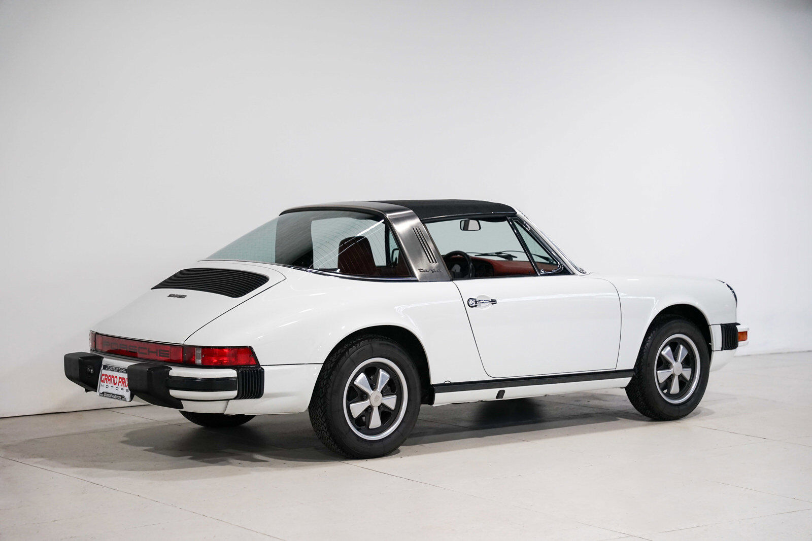 Porsche-911-1976-TARGA-2