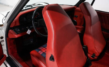Porsche-911-1976-TARGA-21