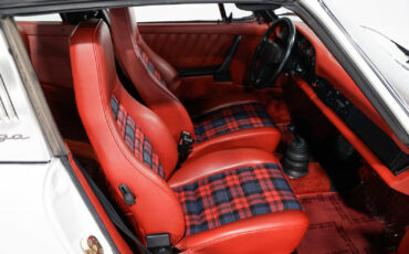 Porsche-911-1976-TARGA-29