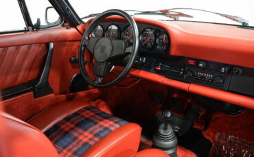 Porsche-911-1976-TARGA-31