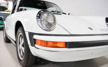 Porsche-911-1976-TARGA-32