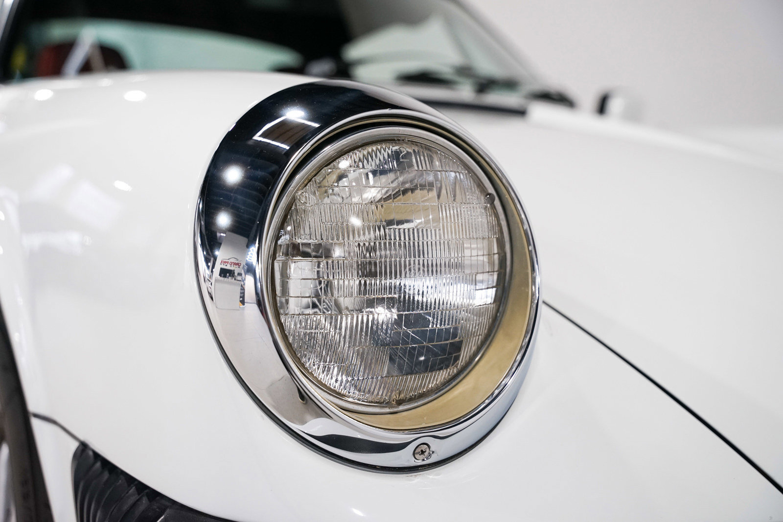 Porsche-911-1976-TARGA-33