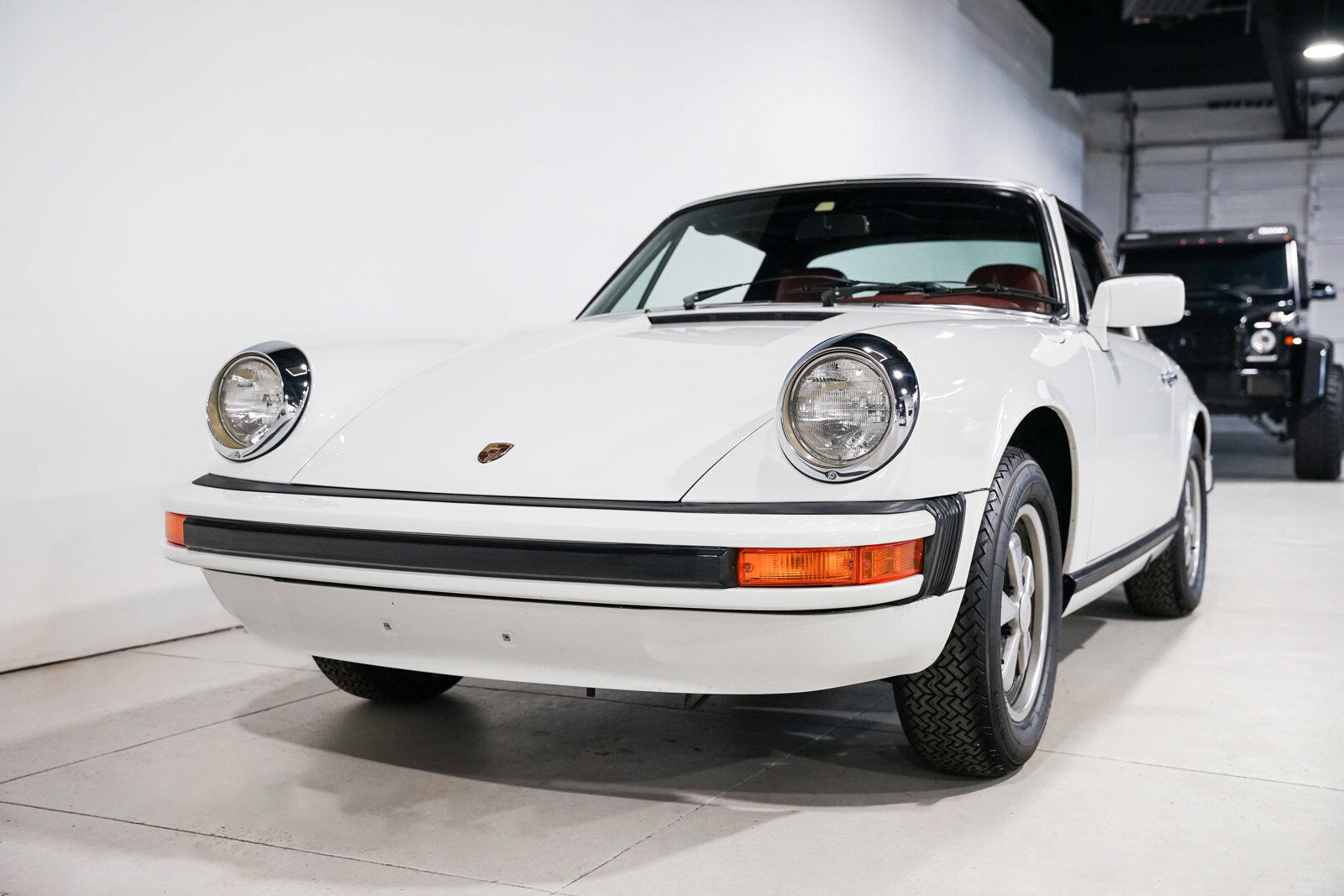 Porsche-911-1976-TARGA-37