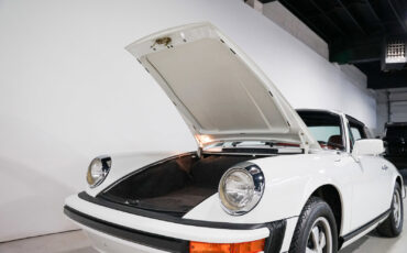 Porsche-911-1976-TARGA-38