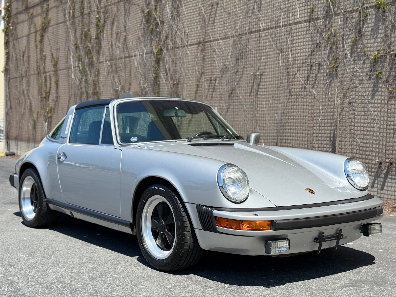 Porsche-911-1978-1