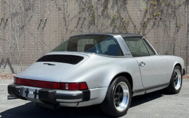 Porsche-911-1978-2