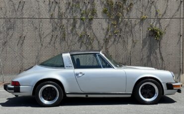 Porsche-911-1978-5