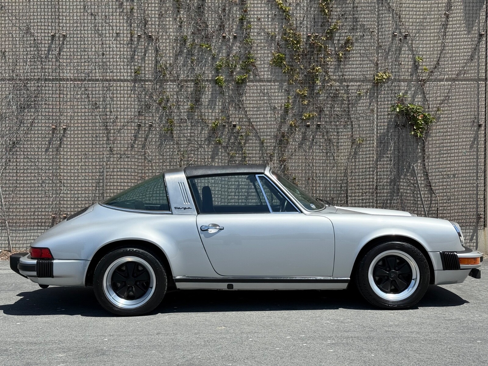 Porsche-911-1978-5