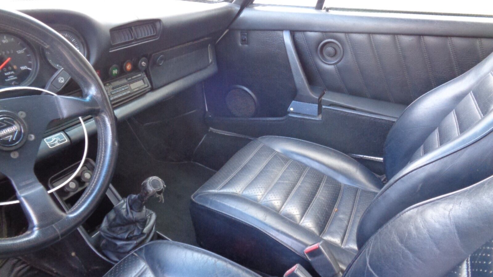 Porsche-911-1980-Coupe-12