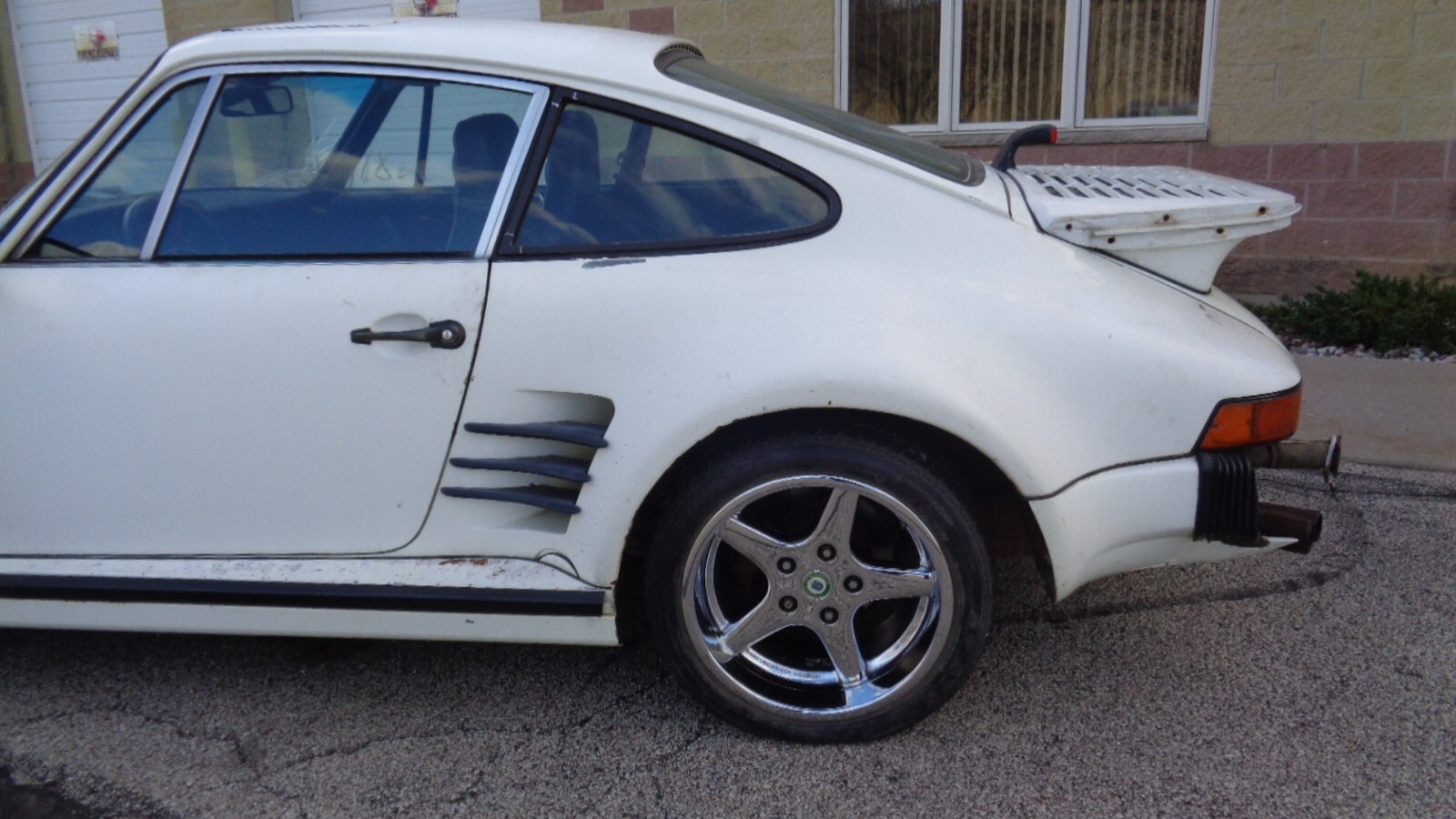 Porsche-911-1980-Coupe-33