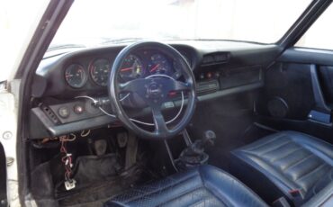 Porsche-911-1980-Coupe-8