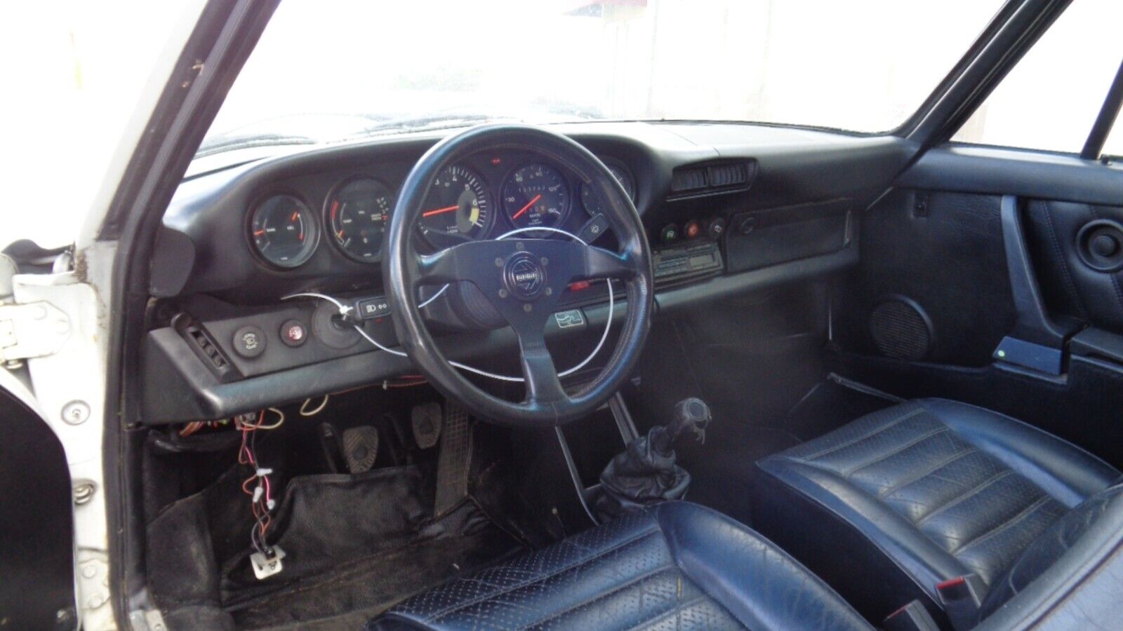 Porsche-911-1980-Coupe-8