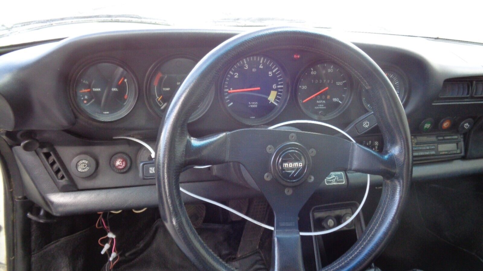 Porsche-911-1980-Coupe-9