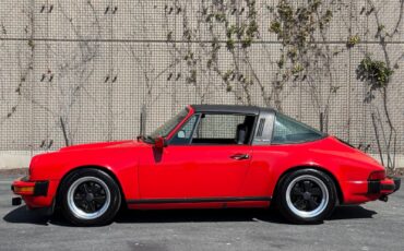 Porsche-911-1981-6