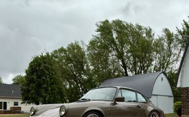 Porsche-911-1982-Coupe-1
