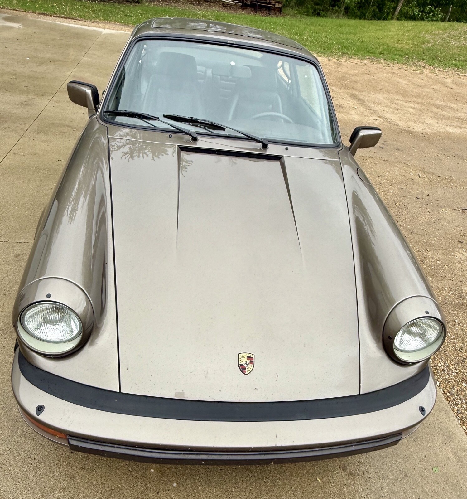 Porsche-911-1982-Coupe-16