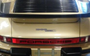Porsche-911-1983-Coupe-12