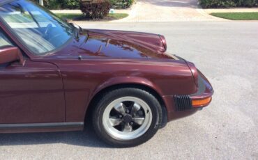 Porsche-911-1984-Targa-10