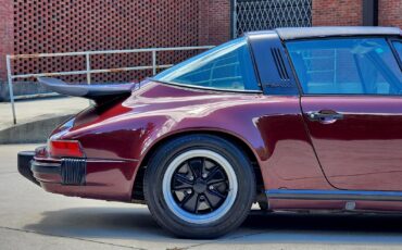 Porsche-911-1984-Targa-18