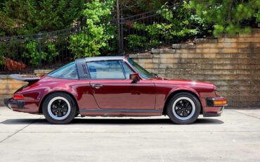 Porsche-911-1984-Targa