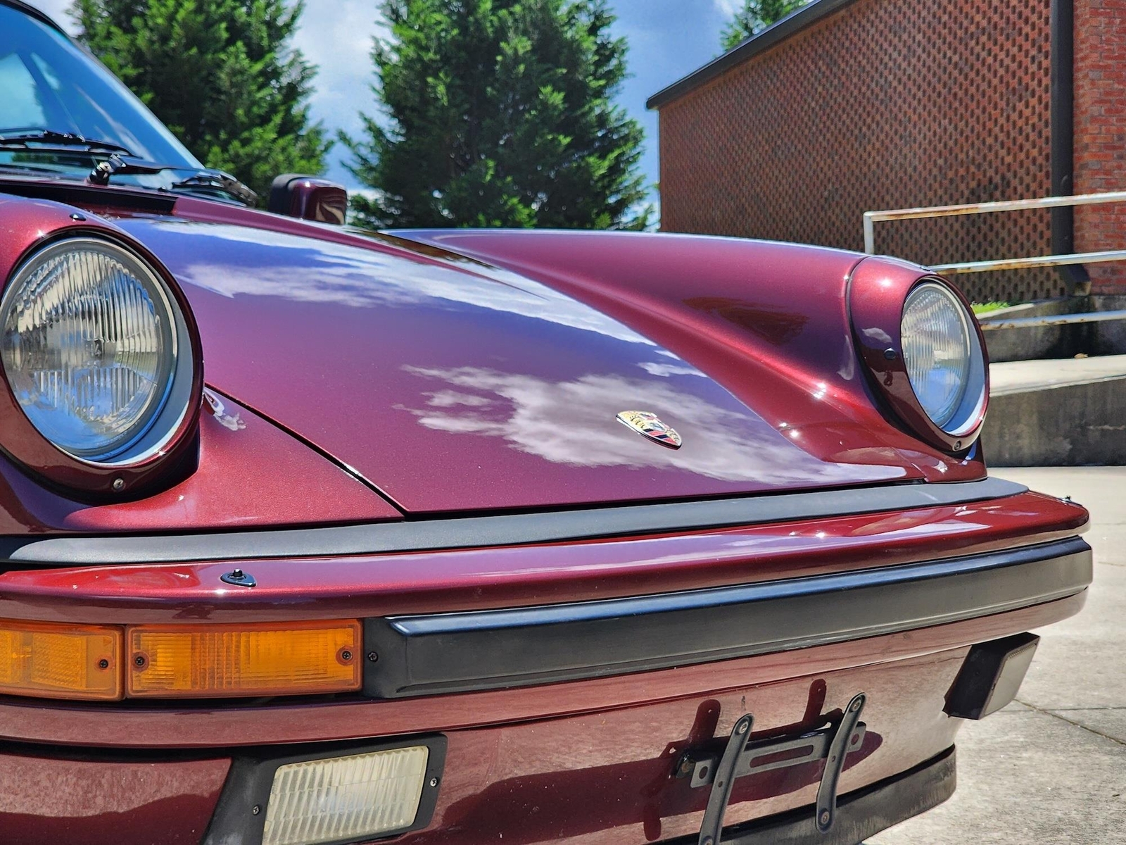 Porsche-911-1984-Targa-27