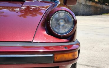 Porsche-911-1984-Targa-29