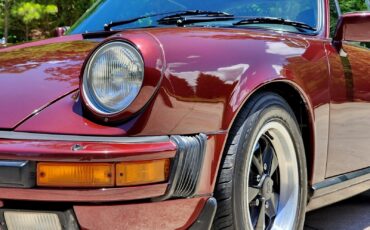 Porsche-911-1984-Targa-31