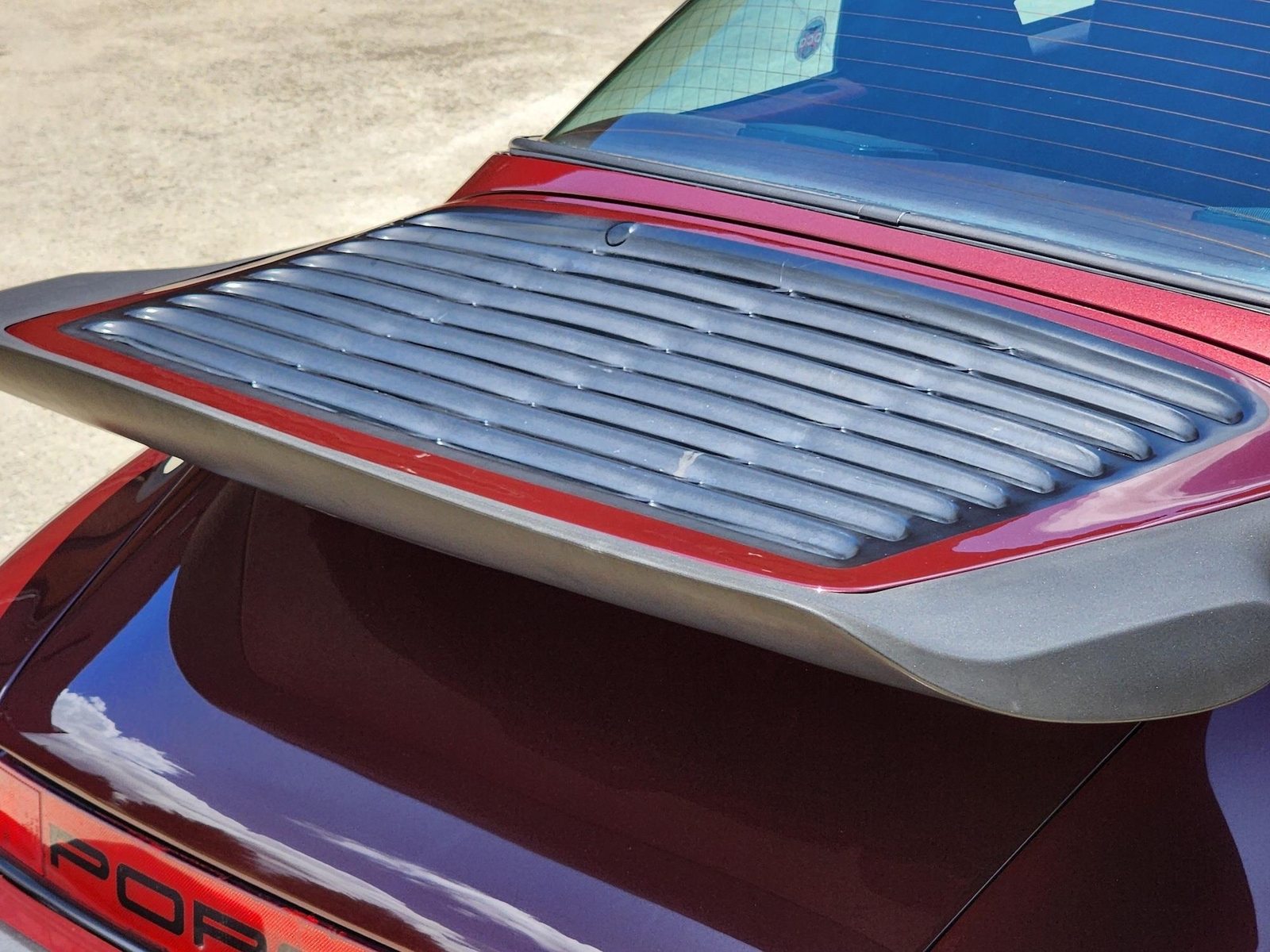 Porsche-911-1984-Targa-37