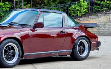 Porsche-911-1984-Targa-7