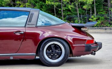 Porsche-911-1984-Targa-9