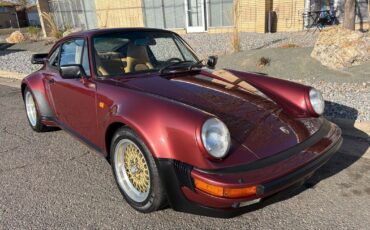 Porsche-911-1985-16
