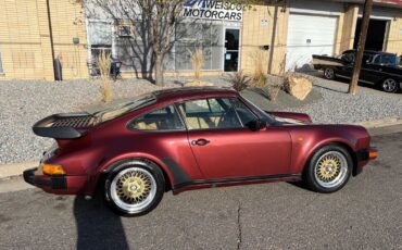 Porsche-911-1985-25