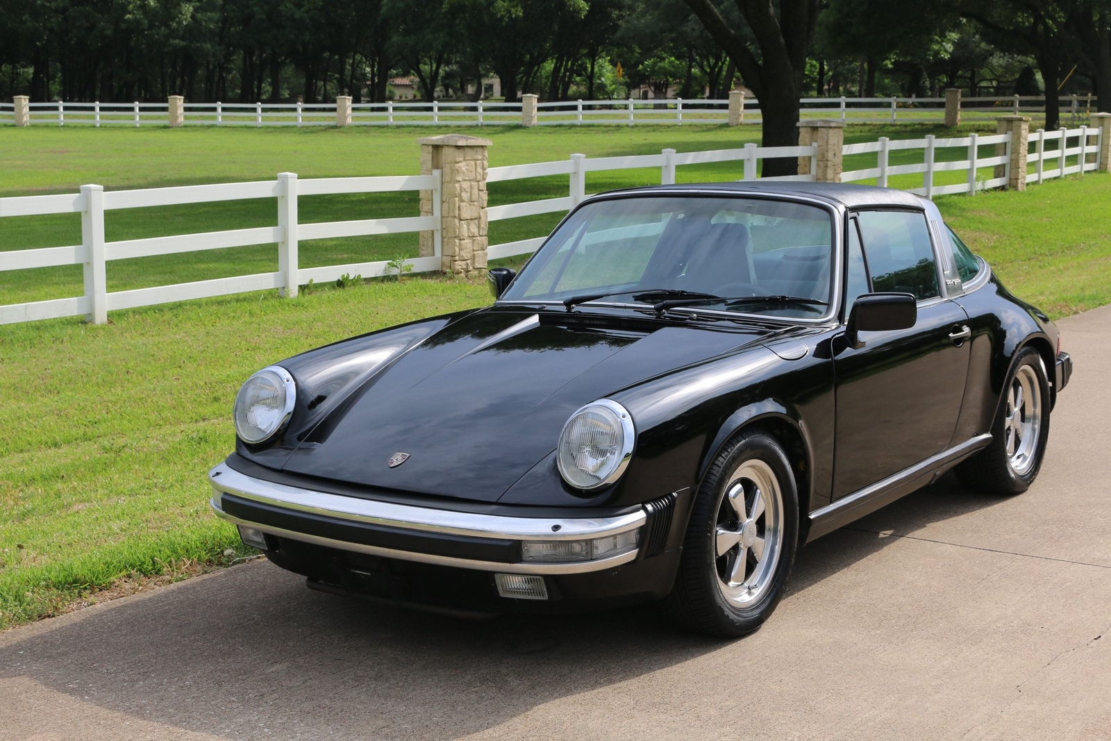 Porsche-911-1985-3
