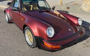 Porsche-911-1985-31