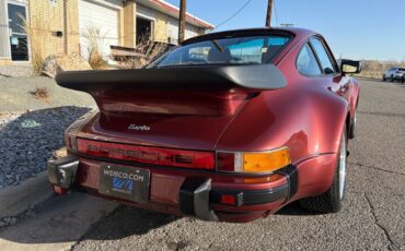 Porsche-911-1985-4